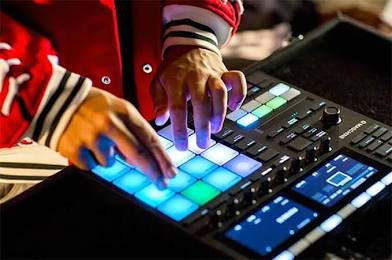 Claiming the Throne: A R the BeatWizard Challenges Connecticut's Producers